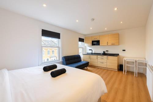 Shepherd's Bush Apartment | StarNest Shepherd's Bush