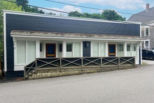 Southwest Harbor House | Stars and Stripes Forever