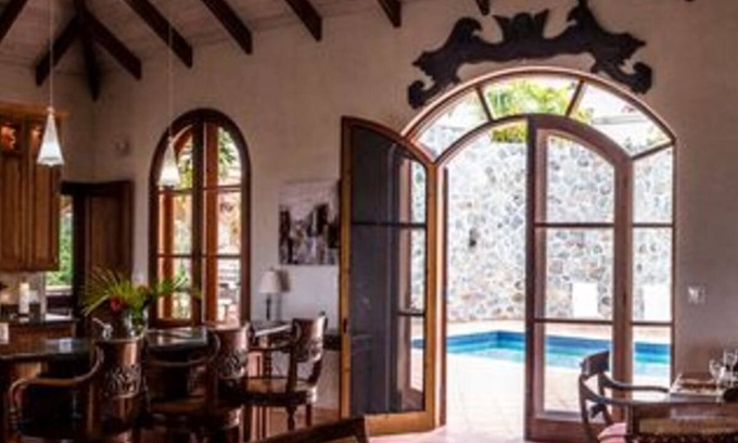 Estate Glucksberg and Grunwald House | STARSTRUCK VILLA: , SUNSET OCEAN VIEWS, 4 MASTER SUITES, POOL, HOT TUB!