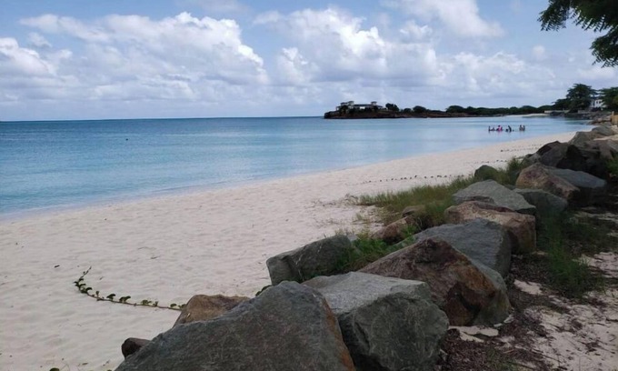 Runaway Bay House | Start your adventure with us on Runway's White Sandy Beach.
