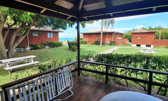 Runaway Bay Cottage | Start your adventure with us on Runway's White Sandy Beach.