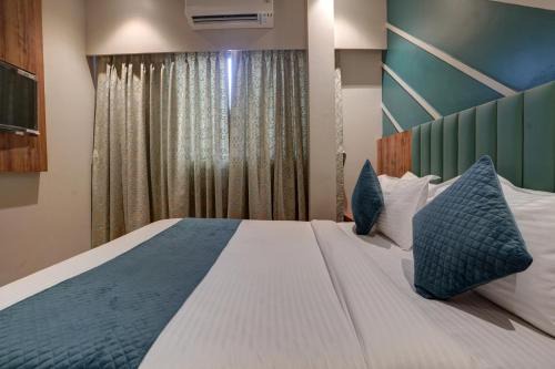 Andheri East Hotel | Starville Hotel Andheri MIDC