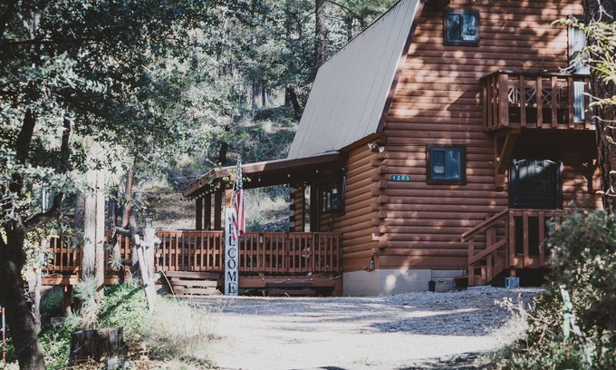 Ponderosa Park Cabin | State 48 Retreat Prescott Arizona