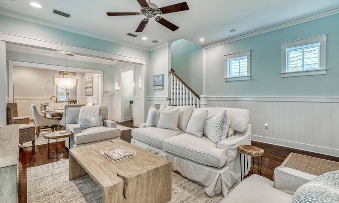 Watercolor House | 🍂 Stay 3+ Nights, Get 1 Free! 8/15–11/15 | WaterColor Beach Club Access, Golf Cart, & Bikes!