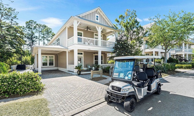 Watercolor House | 🍂 Stay 3+ Nights, Get 1 Free! 8/15–11/15 | WaterColor Beach Club Access, Golf Cart, & Bikes!