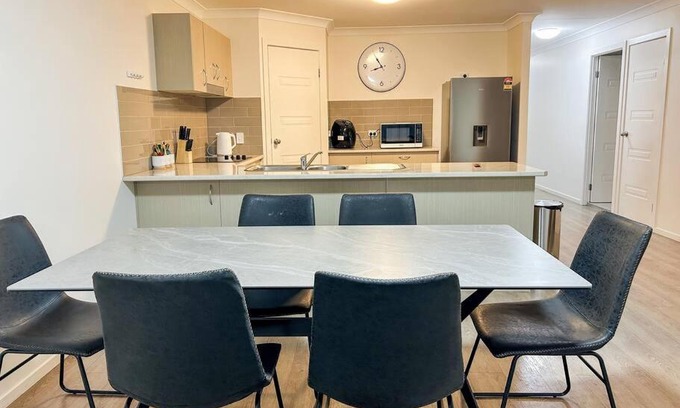 Waterford West House | Stay at Chi’s