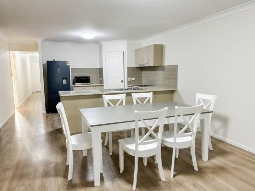 Waterford West House | Stay at Mandi’s
