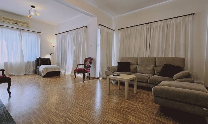 City Centre Apartment | STAY Aurum Apartment