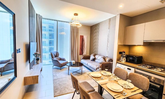 Dubai Apartment | STAY BY LATINEM Luxury 1BR Holiday Home CVR A3001 near Burj Khalifa