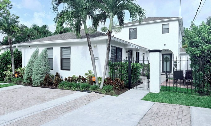 Coral Way House | Stay Central: Relax in Our Heated Pool Oasis