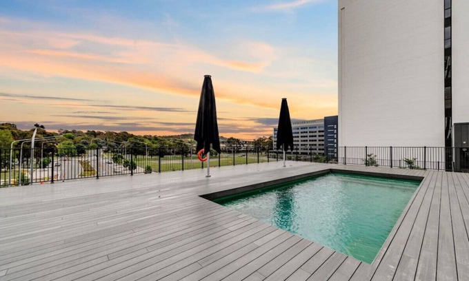 Phillip Apartment | Stay@Furzer 2br2bth1car