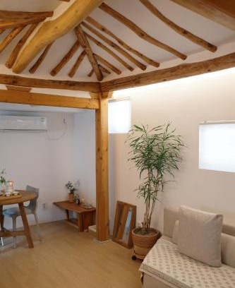 Paldal-gu Apartment | Stay Hosa