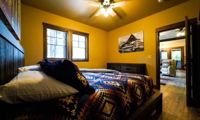 Agpar Apartment | Stay in Glacier National Park @ Apgar Lookout Retreat, Suite 4