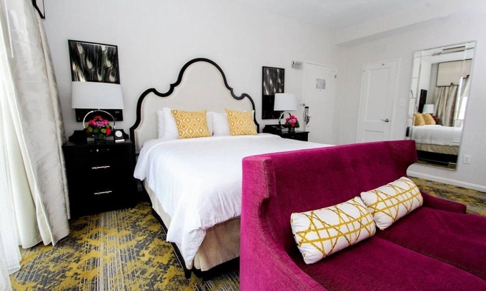 Kalorama Heights Hotel | Stay in Our Hotel with Stunning Views & Original Fireplaces, Near Museums