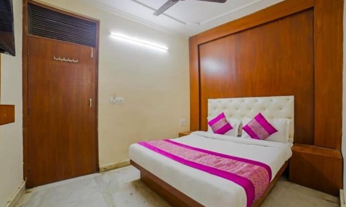Paharganj Apartment | STAY IN SHYAM