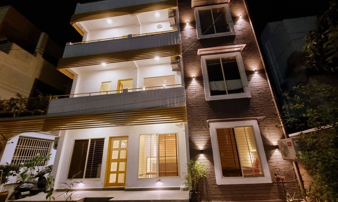 Bhopal Hotel | Stay inn nest