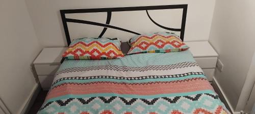 Faraday House | Stay 'N' Save