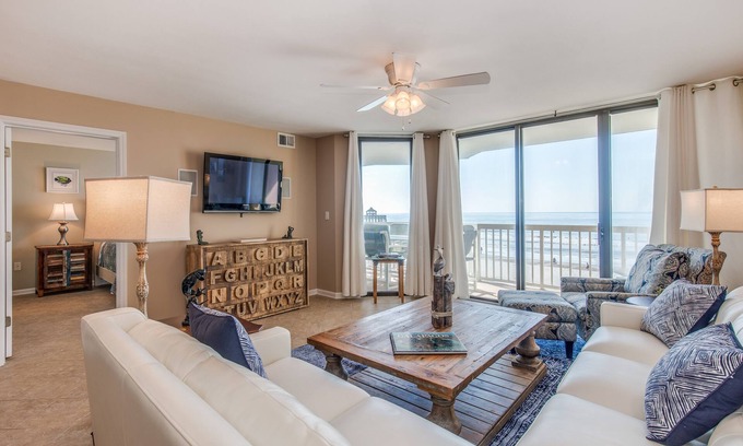 Folly Beach Condo | Stay @ Ocean's Nine on Folly Beach