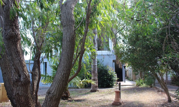 Inverloch House | Stay@Rae`s Surfside Inverloch is a lovely spot on the coast.