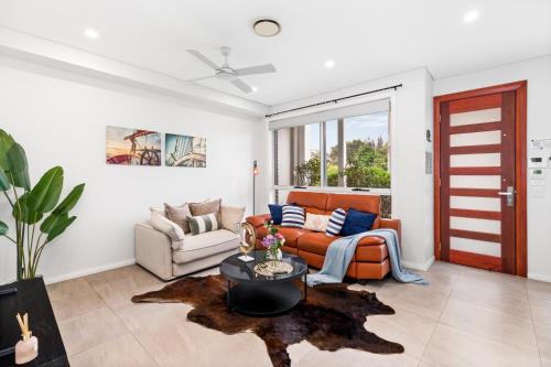 Asquith House | StayAU Spacious Townhouse Asquith near Golf