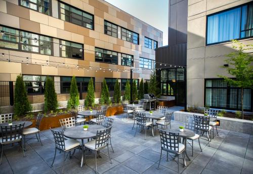 South Lake Union Hotel | Staybridge Suites Seattle - South Lake Union by IHG