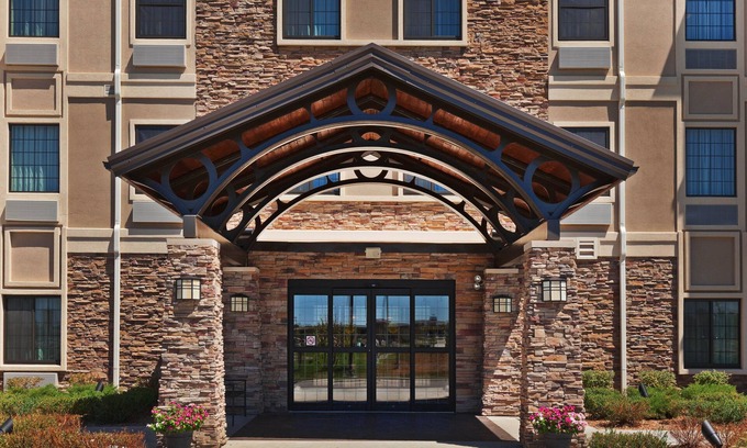 Greenwich Hotel | Staybridge Suites Wichita by IHG