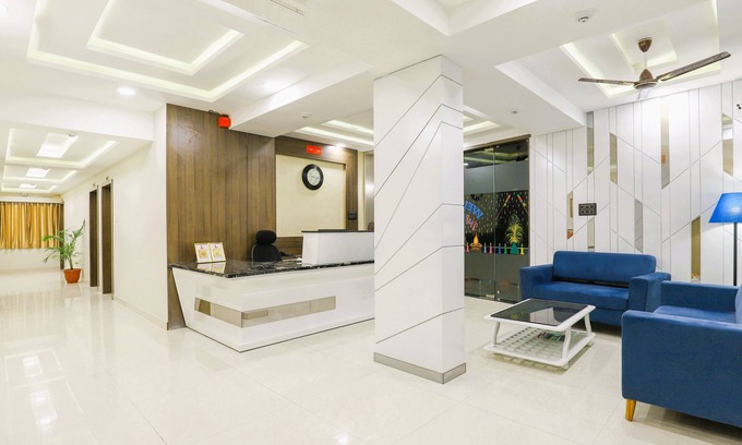 Bhuj Hotel | StayGuru Hotel Atithi