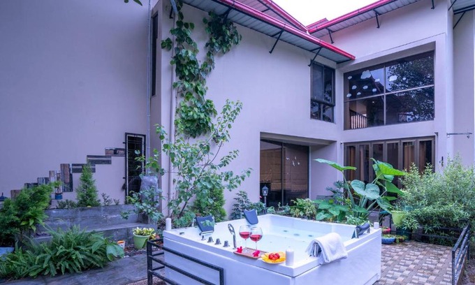 Bullawala Villa | StayVista at Jackfruit Villa with Jacuzzi