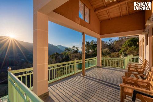 Kaul Villa | StayVista at Jillmora Heights- BBQ & Bonfire