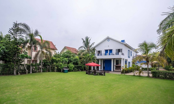 Howrah Villa | StayVista at Timeless Elegance w/Pool, BBQ, Wi-Fi