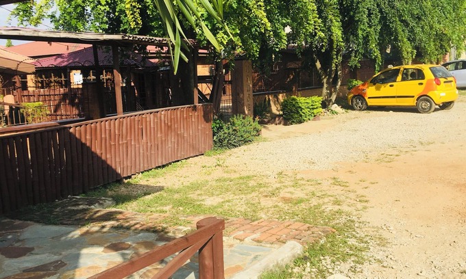 Kumasi Hotel | Steak House Guesthouse and restaurants