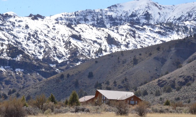 Eagleville House | steamboat stop over ranch