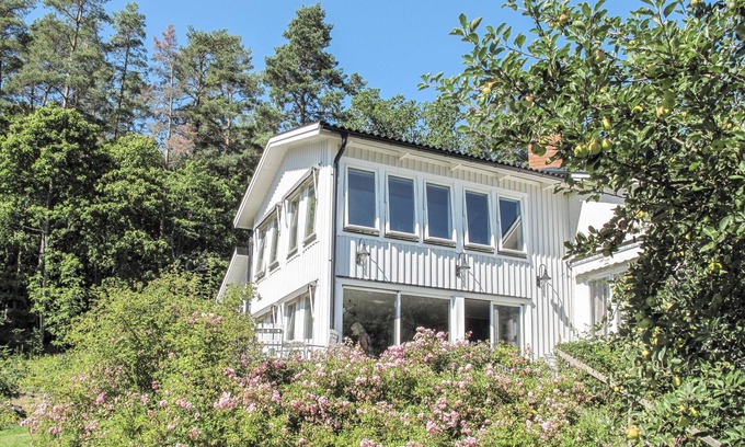 Vikbolandet House | Stegeborg Sjöstugan by Interhome