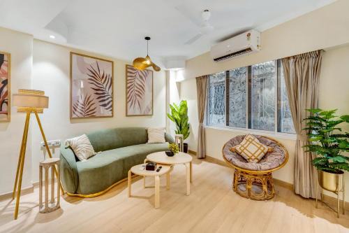Pali Hill Apartment | Stella 3BHK Khar W by The Bombay Home Company