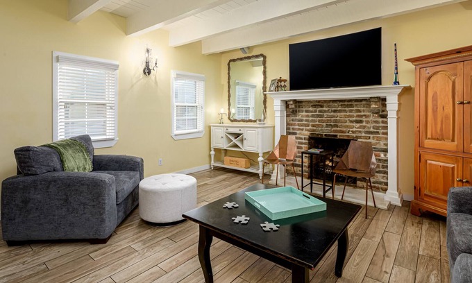 Seville Historic District House | Steps away from everything Downtown 2 Bedroom 2.5 Bath