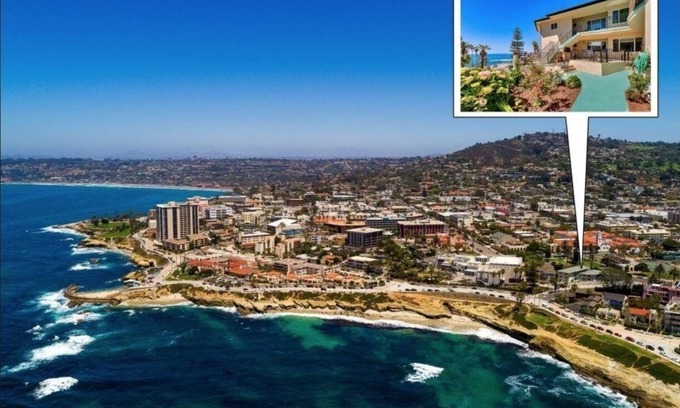 Village of La Jolla House | Steps from Ocean/Pet Friendly/Walk to Village
