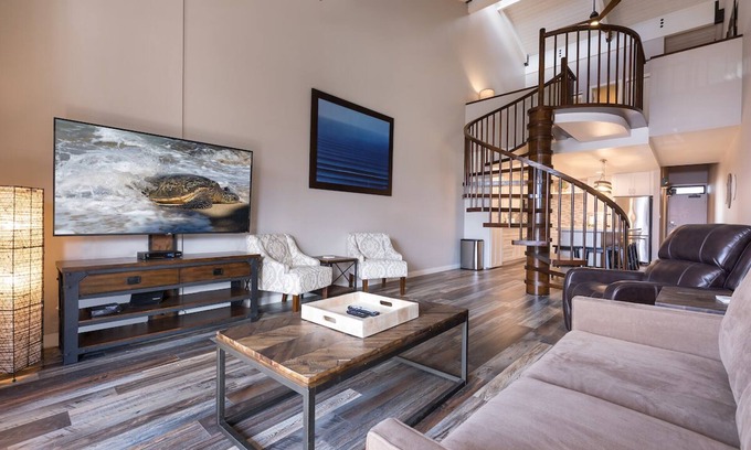 Kihei Condo | Steps to Kamaole 3 Beach