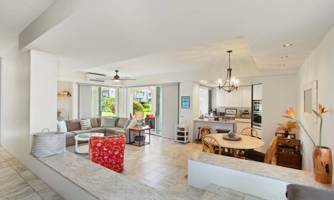 Wailea Condo | Steps to Ocean View Pool, Walk to Beach
