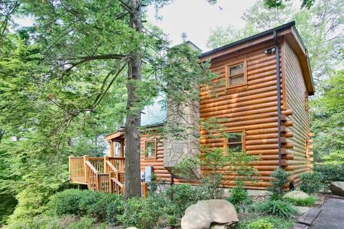 Gatlinburg - Pigeon Forge House | Sticks and Stones