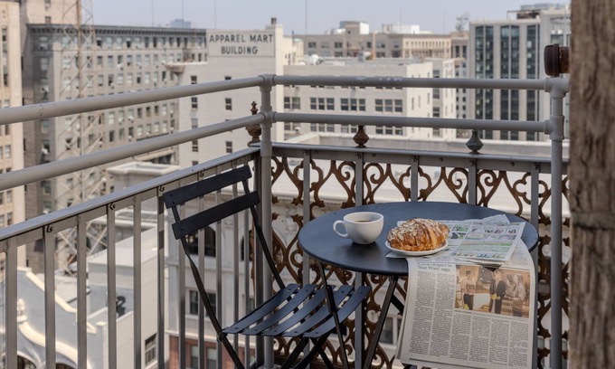 Historic Core Hotel | STILE Downtown Los Angeles by Kasa