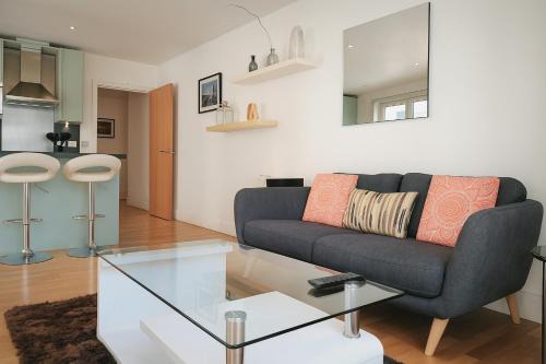 Tower Hill Apartment | Still Life Tower Hill Executive
