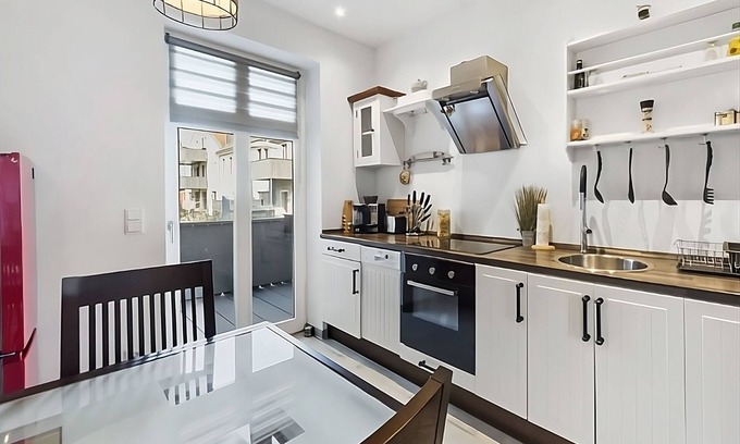 Leipzig Apartment | Stilvoll und Elegant: Gutshof All-inklusive Balkon Parken Reinigung