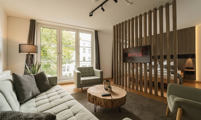 Magdeburg Apartment | Stilvolles Apartment in Magdeburg Stadtfeld Wlan Tiefgarage Netflix