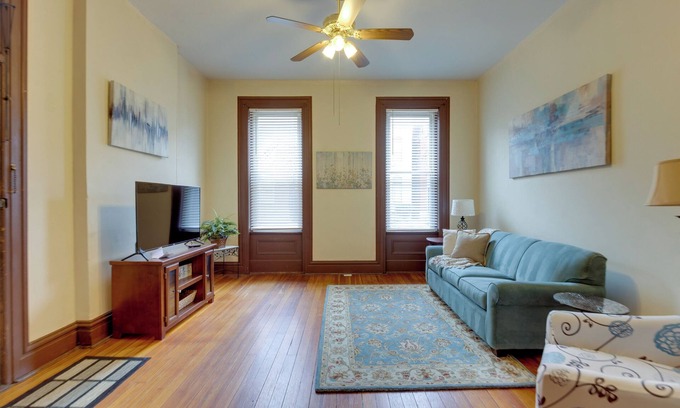 Benton Park Apartment | STL Apartment: Close to Downtown!
