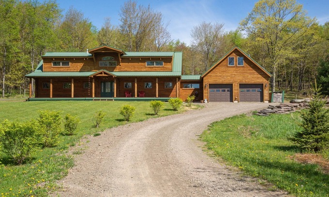Meridale Cabin | Stone and Pine Log Estate