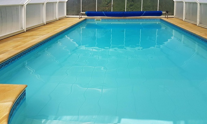 Guegon Cottage | Stone cottage in peaceful location, private covered pool near Josselin.