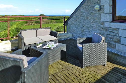 Cleder House | Stone House in Cleder near Sandy Beach
