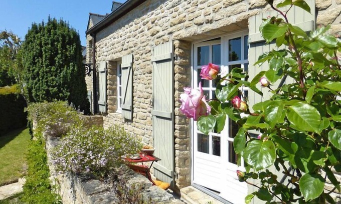 Le Rosais-La Flourie House | Stone House in St Malo near Sandy Beach