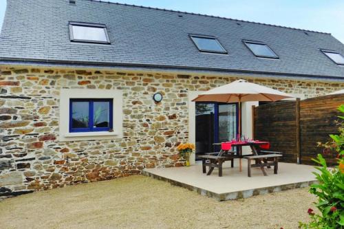 Telgruc-sur-Mer House | Stone House in Telgruc by Sandy Beaches