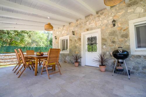 Mali Losinj Villa | STONE HOUSE MAGALI